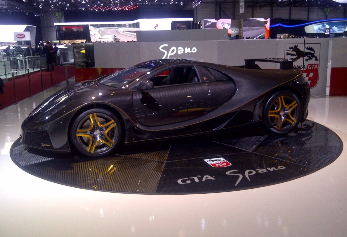 GTA Spano en el Geneva Motor Show, stand oficial de Spania GTA